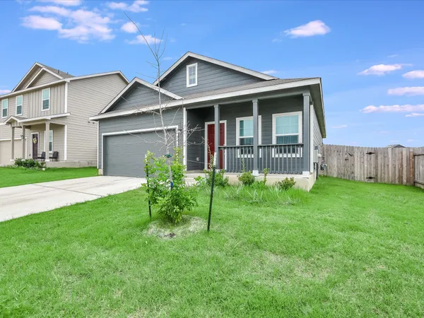 $2,150 | 2712 Louris Lane, Manor, TX 78653