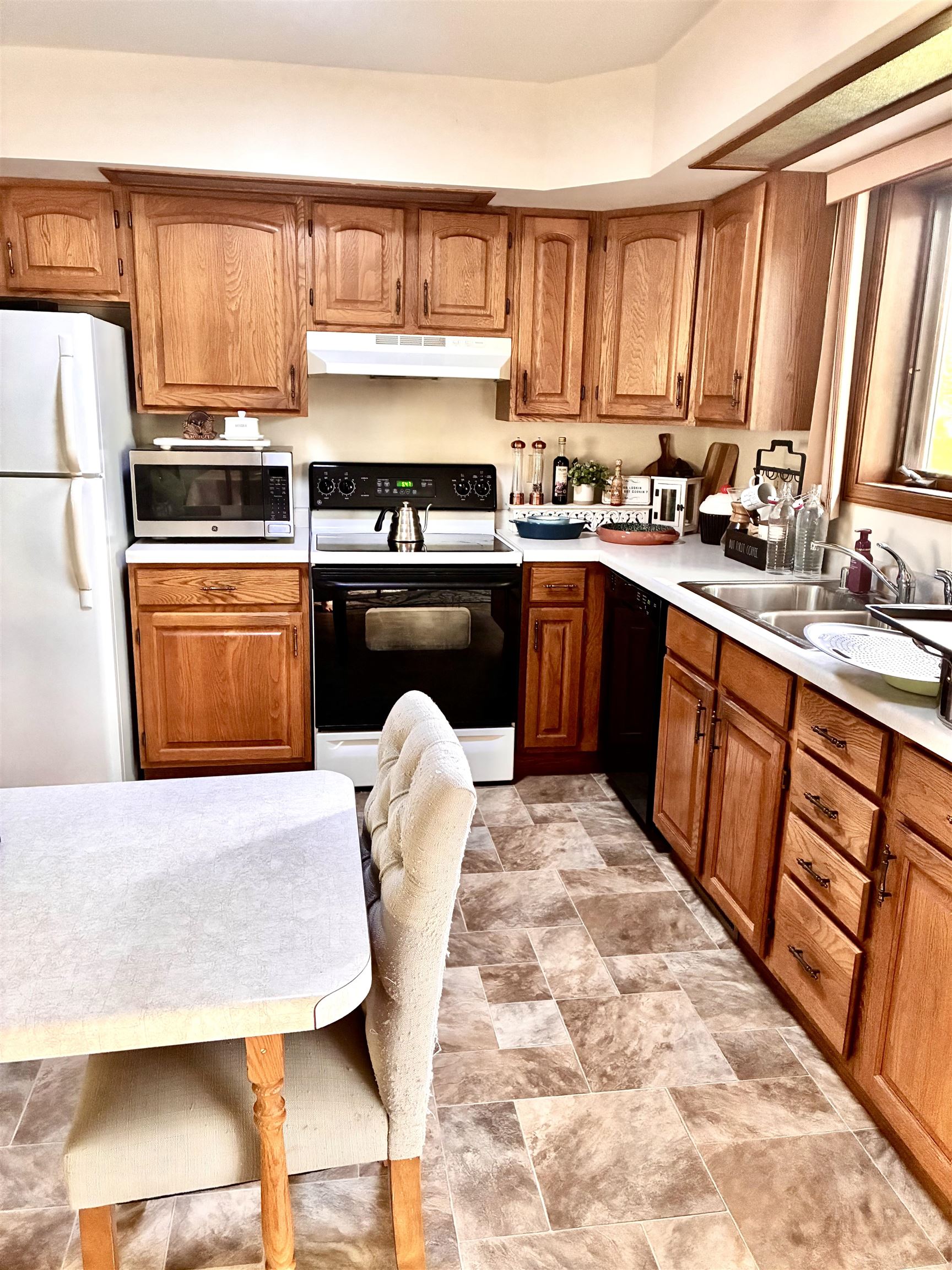 4410-4412 Hilltop Road Wausau, WI 54403 - Photo 3 of 9