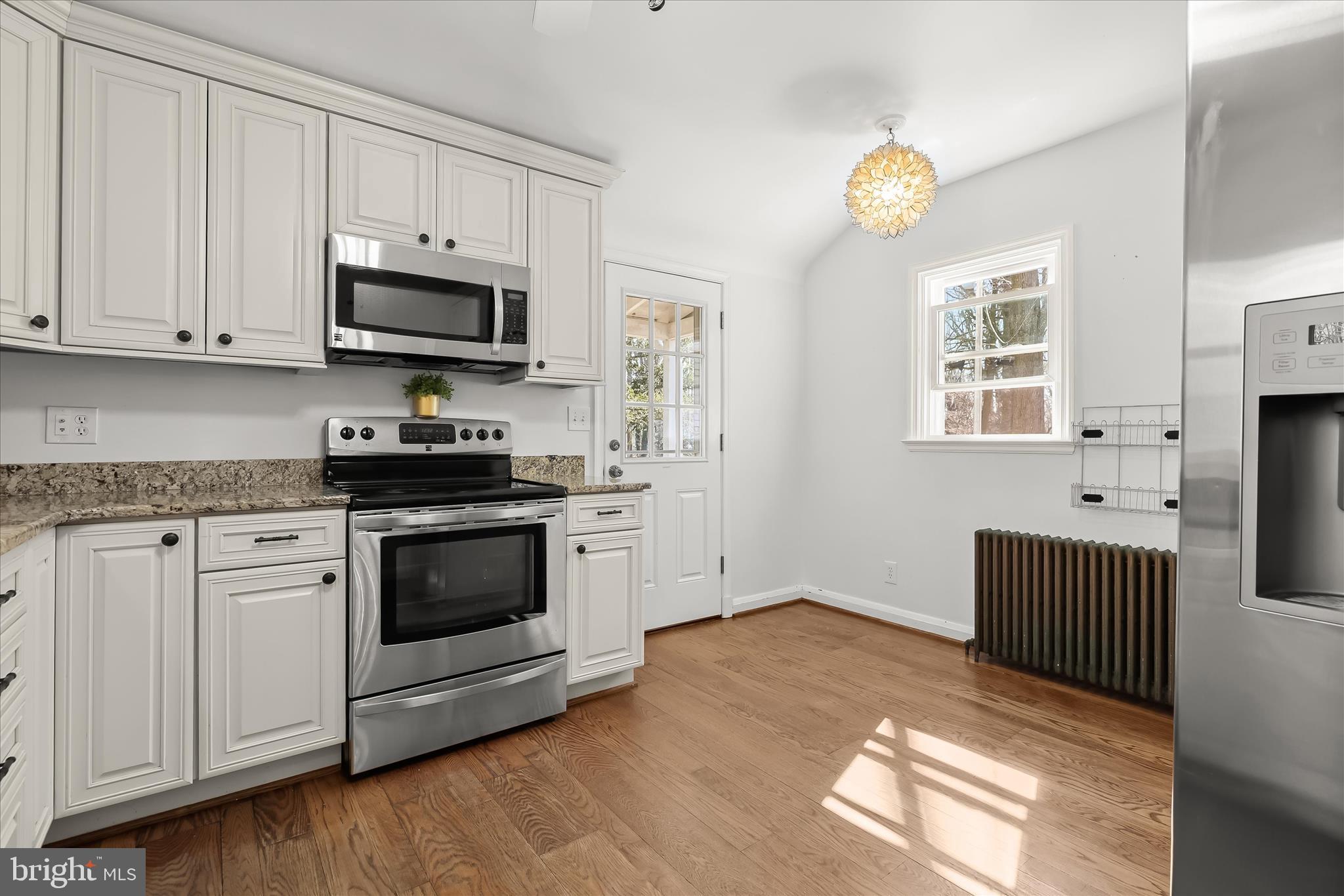 1008 Hart Road Towson, MD 21286 - Photo 21 of 60 Kitchen