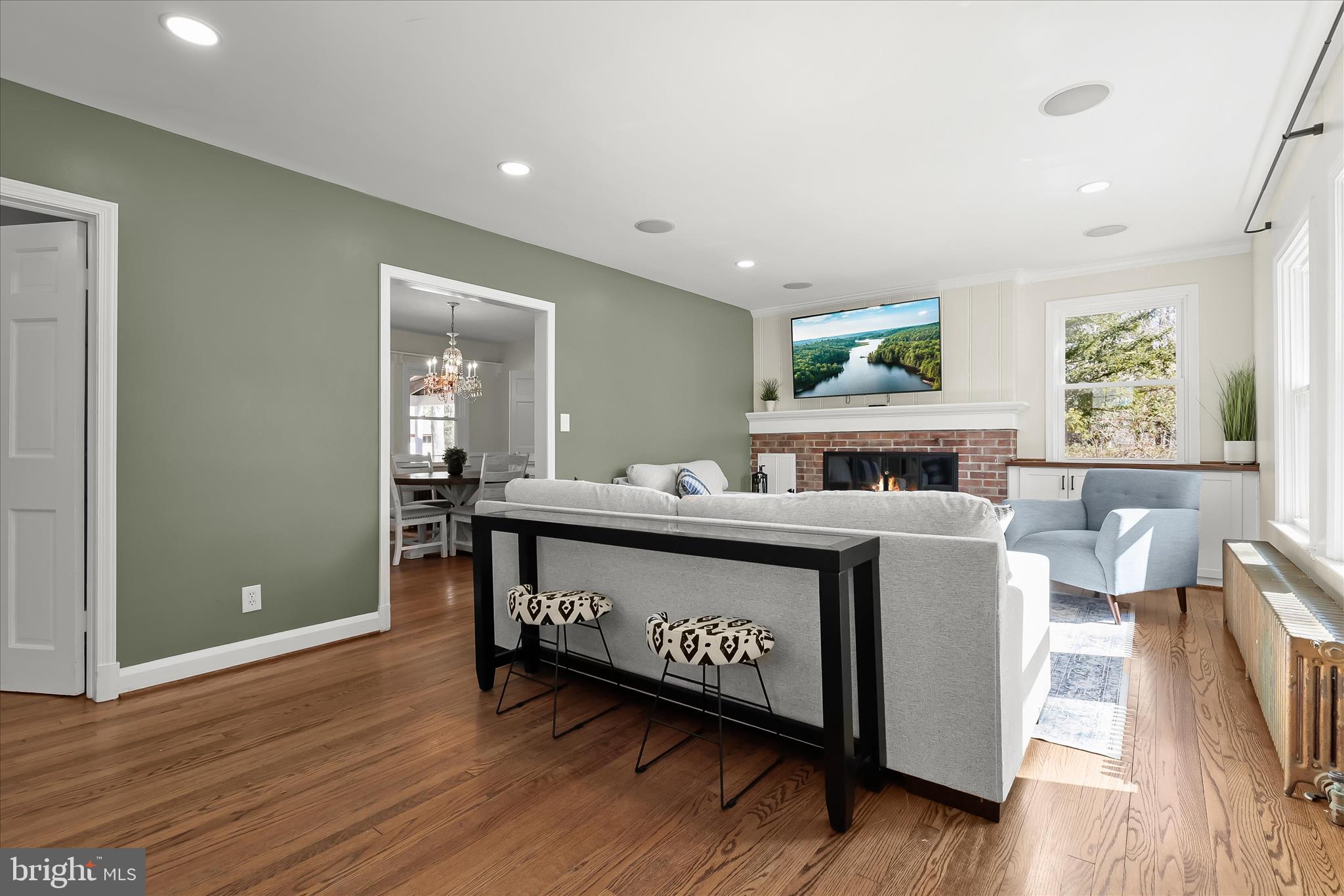 1008 Hart Road Towson, MD 21286 - Photo 8 of 60 Living Room