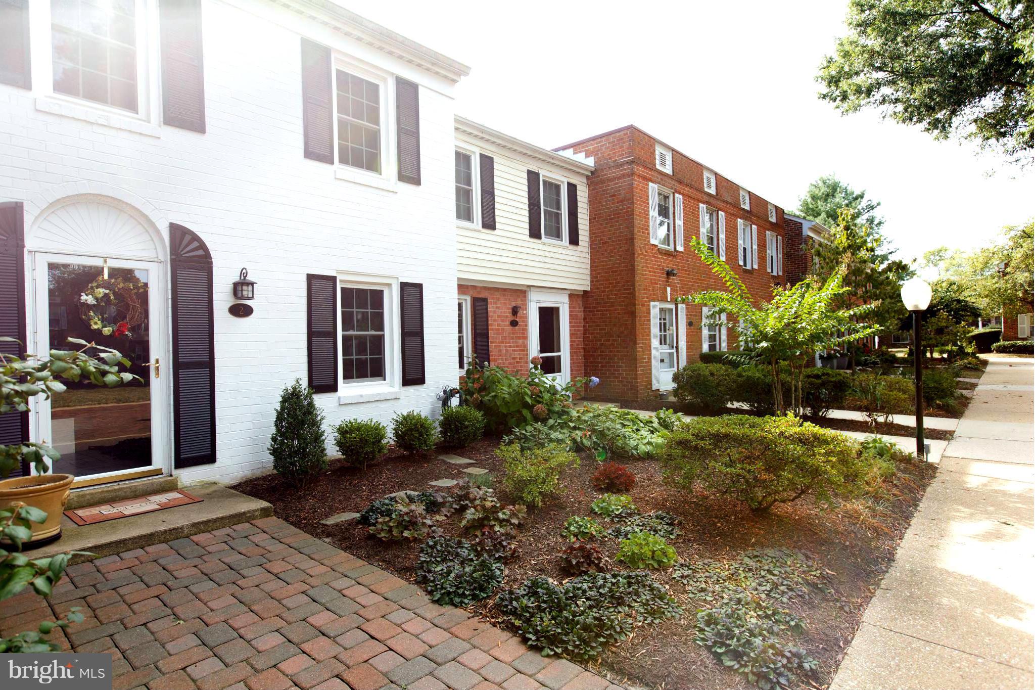 2 Georgetown Court Annapolis, MD 21403 - Photo 3 of 30 Exterior (Front)