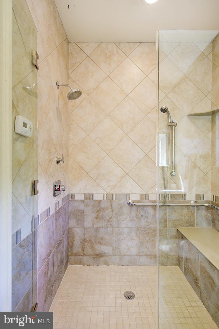 24 Fox Ridge Drive Malvern, PA 19355 - Photo 27 of 52 FIRST FLOOR FULL BATHROOM