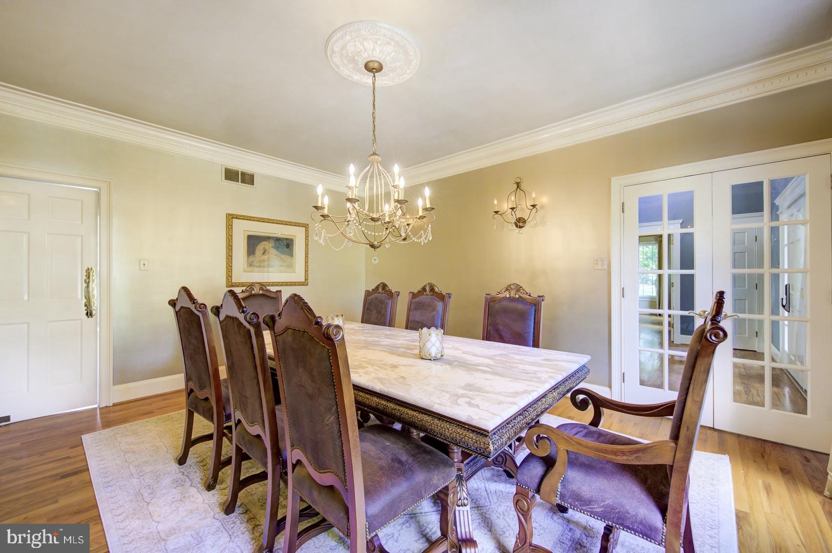 24 Fox Ridge Drive Malvern, PA 19355 - Photo 5 of 52 DINING ROOM