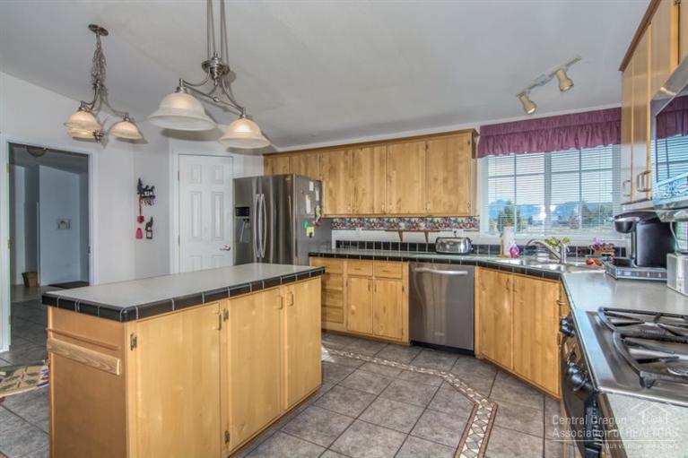 15380 Southwest Steelhead Road Terrebonne, OR 97760 - Photo 19 of 23 Additional Photo
