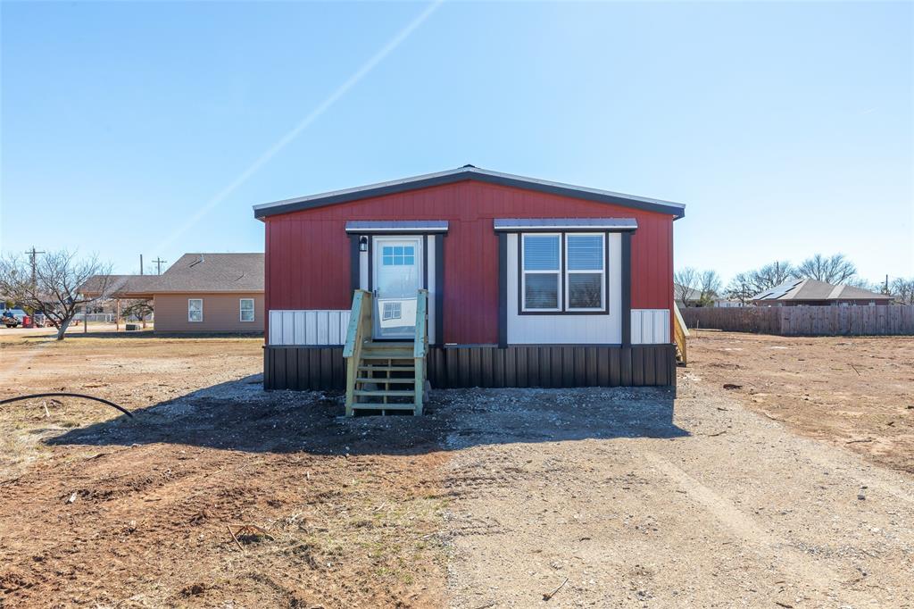 420 Haynes Street Merkel, TX 79536 - Photo 2 of 27 a front view of a house with a yard
