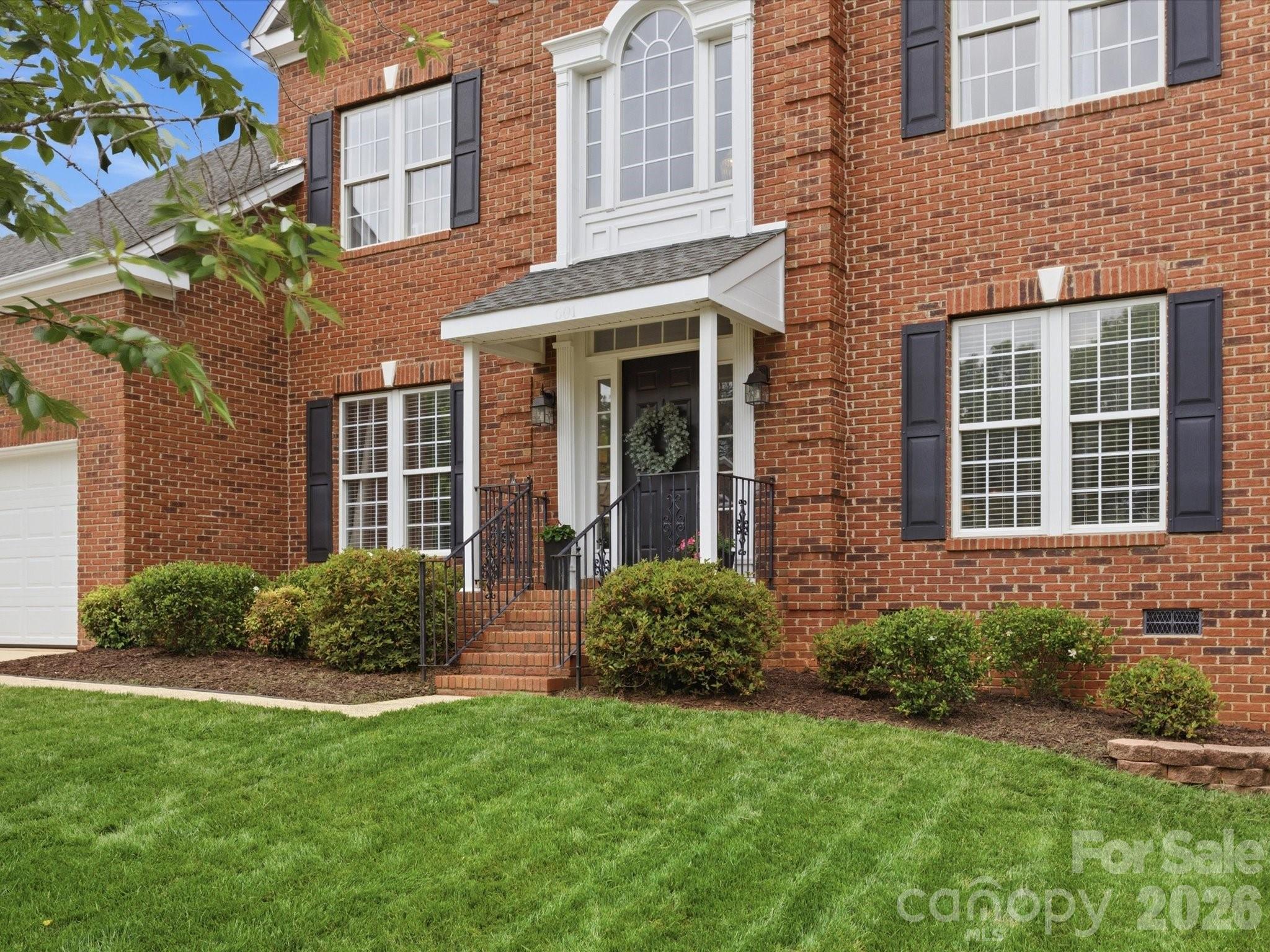 601 East Cheval Drive Fort Mill, SC 29708 - Photo 2 of 48 Gallery Image 2