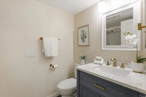$625,000 | 6971 Ballena Way, Unit 2, Carlsbad, CA 92009