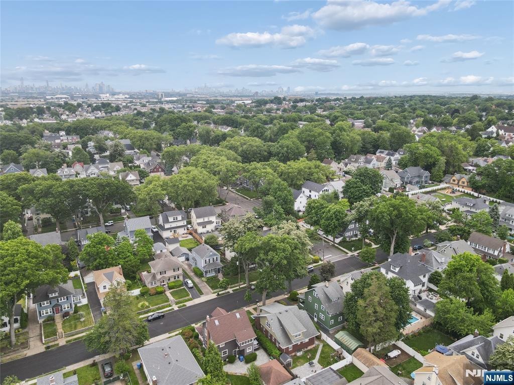 42 Walnut Street Rutherford, NJ 07070 - Photo 33 of 39