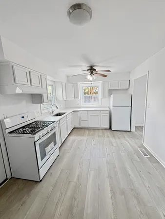 $2,100 | 36855 North Elizabeth Drive, Lake Villa, IL 60046
