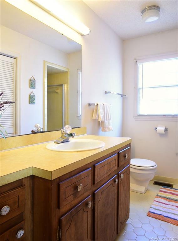 471 Sugar Loaf Road Troy, NC 27371 - Photo 7 of 35 Gallery Image 7