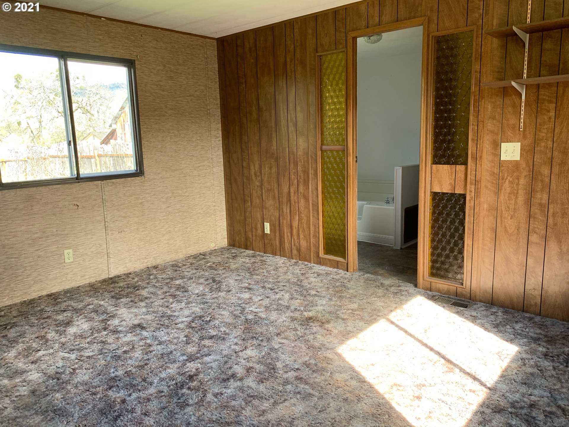 546 Tipton Road Roseburg, OR 97471 - Photo 8 of 14 Gallery Image 8