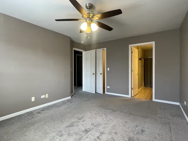 $1,750 | 1179 North Village Drive, Unit 3, Round Lake Beach, IL 60073