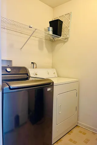 $1,750 | 1179 North Village Drive, Unit 3, Round Lake Beach, IL 60073