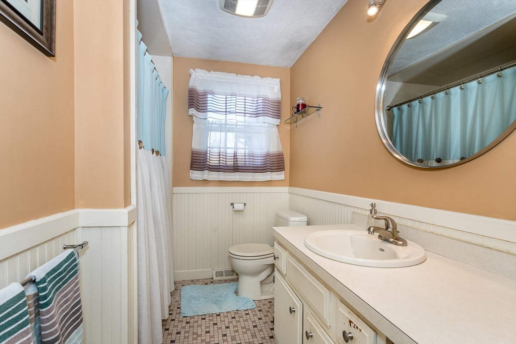 3 Meadows Avenue Canton, MA 02021 - Photo 12 of 25 Gallery Image 12
