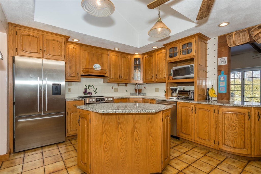 3 Meadows Avenue Canton, MA 02021 - Photo 6 of 25 Gallery Image 6