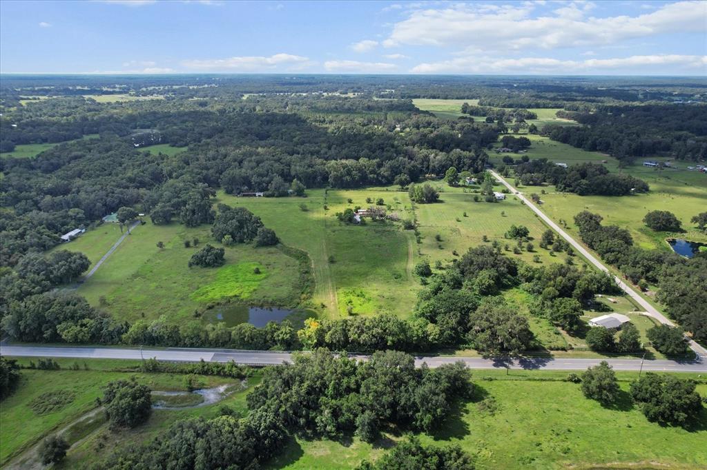 6177 County Road 625 Bushnell, FL 33513 - Photo 5 of 93 an aerial view of mountains and trees