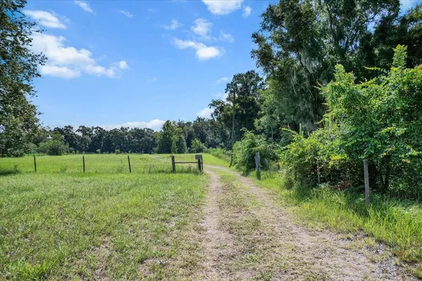 $1,300,000 | 6177 County Road 625, Bushnell, FL 33513
