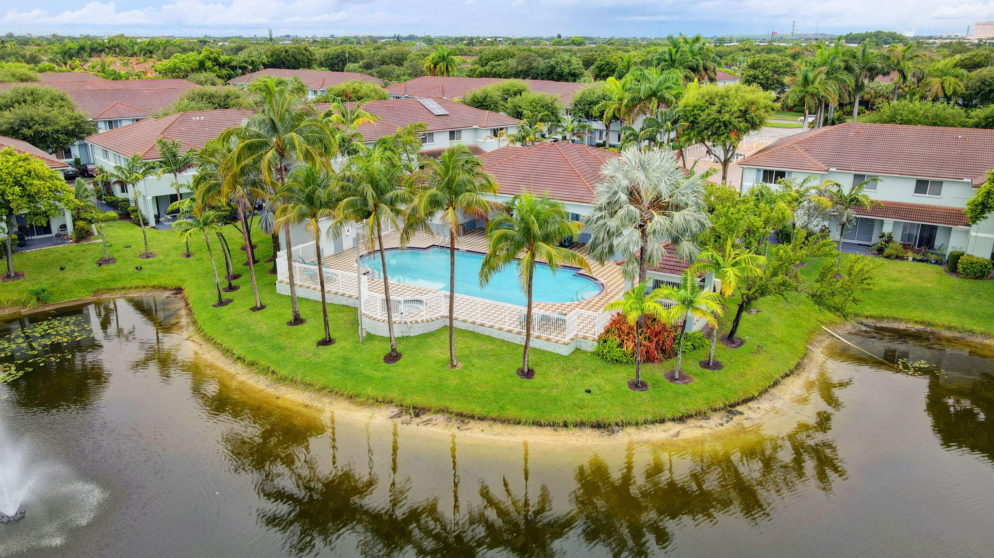 1912 Hibiscus Lane Riviera Beach, FL 33404 - Photo 45 of 55 47-web-or-mls-Apartment air (15)