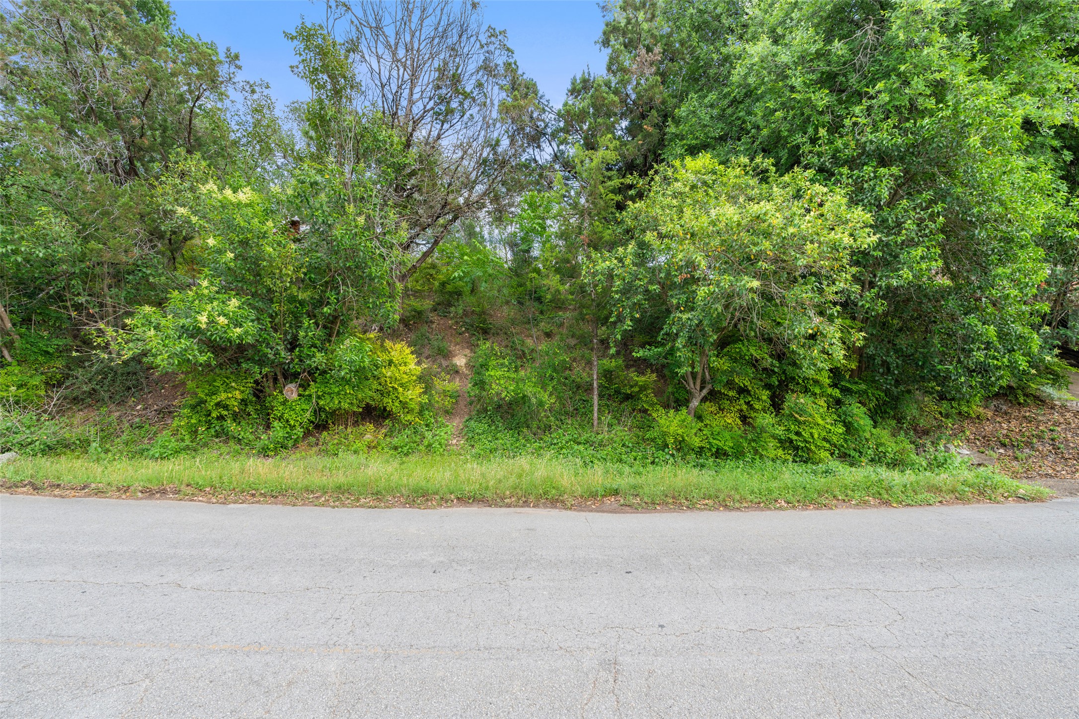 711 Sunfish Street Lakeway, TX 78734 - Photo 15 of 23 View of asphalt road