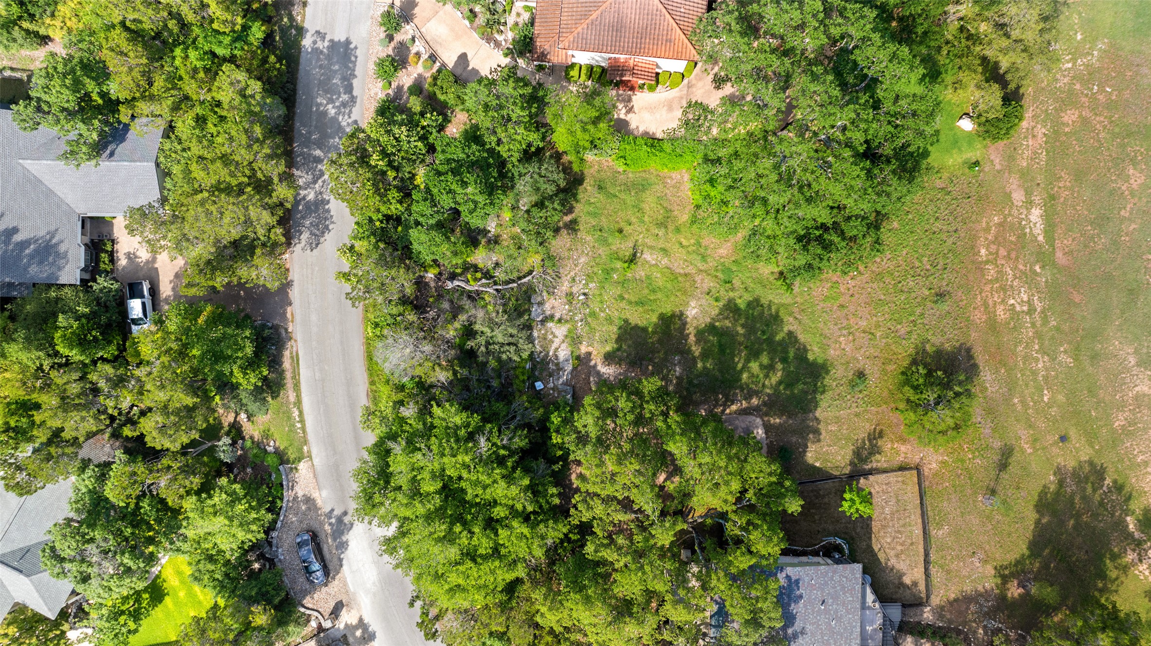 711 Sunfish Street Lakeway, TX 78734 - Photo 8 of 23 Drone / aerial view