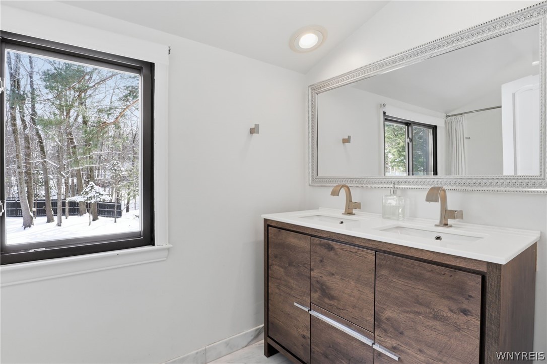11 Chase Road Orchard Park, NY 14127 - Photo 36 of 44