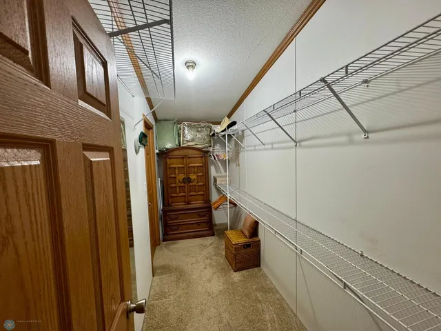 $425,000 | 14196 East Fox Lake Road, Detroit Lakes, MN 56501