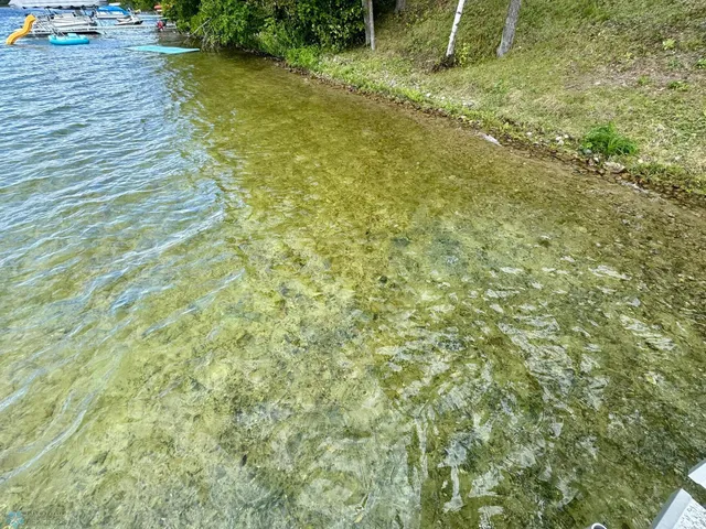 $425,000 | 14196 East Fox Lake Road, Detroit Lakes, MN 56501