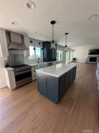 $7,500 | 5860 Eilat Place, Woodland Hills, CA 91367