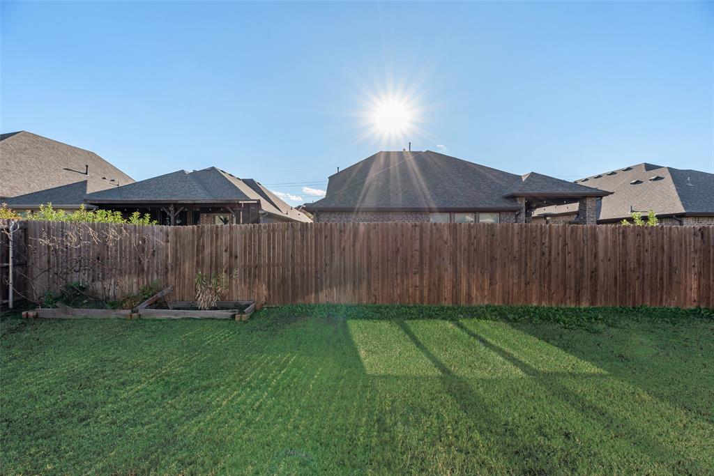 14809 Cedar Flt Way Fort Worth, TX 76262 - Photo 16 of 18 View of yard