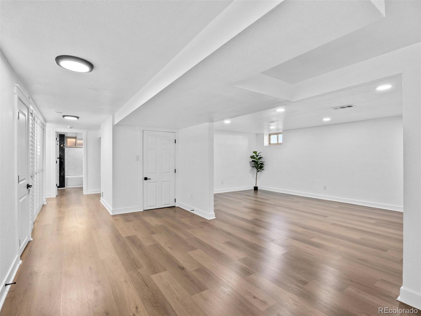 3553 Hudson Street Denver, CO 80207 - Photo 19 of 30