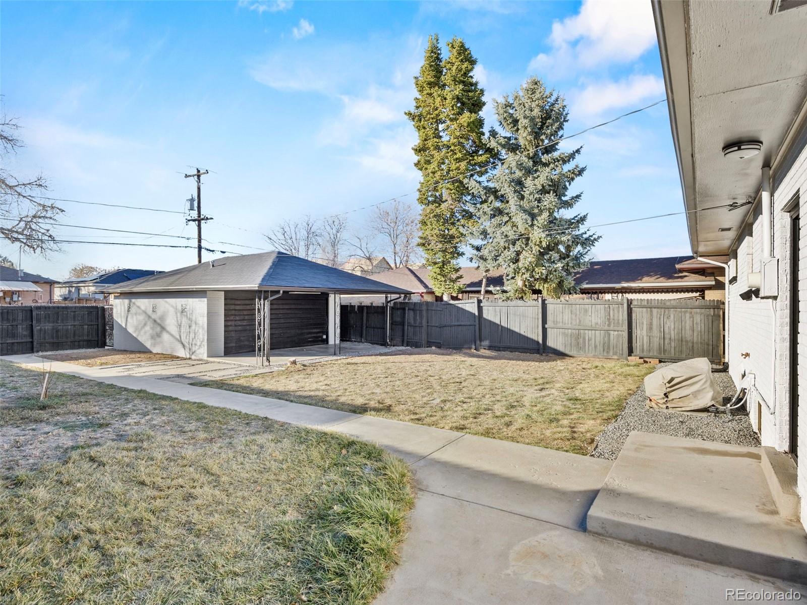 3553 Hudson Street Denver, CO 80207 - Photo 27 of 30