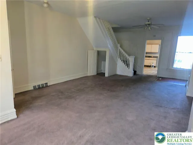 $1,600 | 625 Greenleaf Street, Allentown, PA 18102