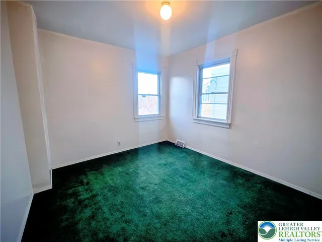 $1,600 | 625 Greenleaf Street, Allentown, PA 18102