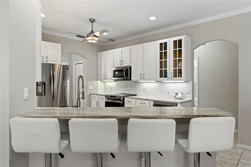 11011 Water Lily Way Lakewood Ranch, FL 34202 - Photo 5 of 19