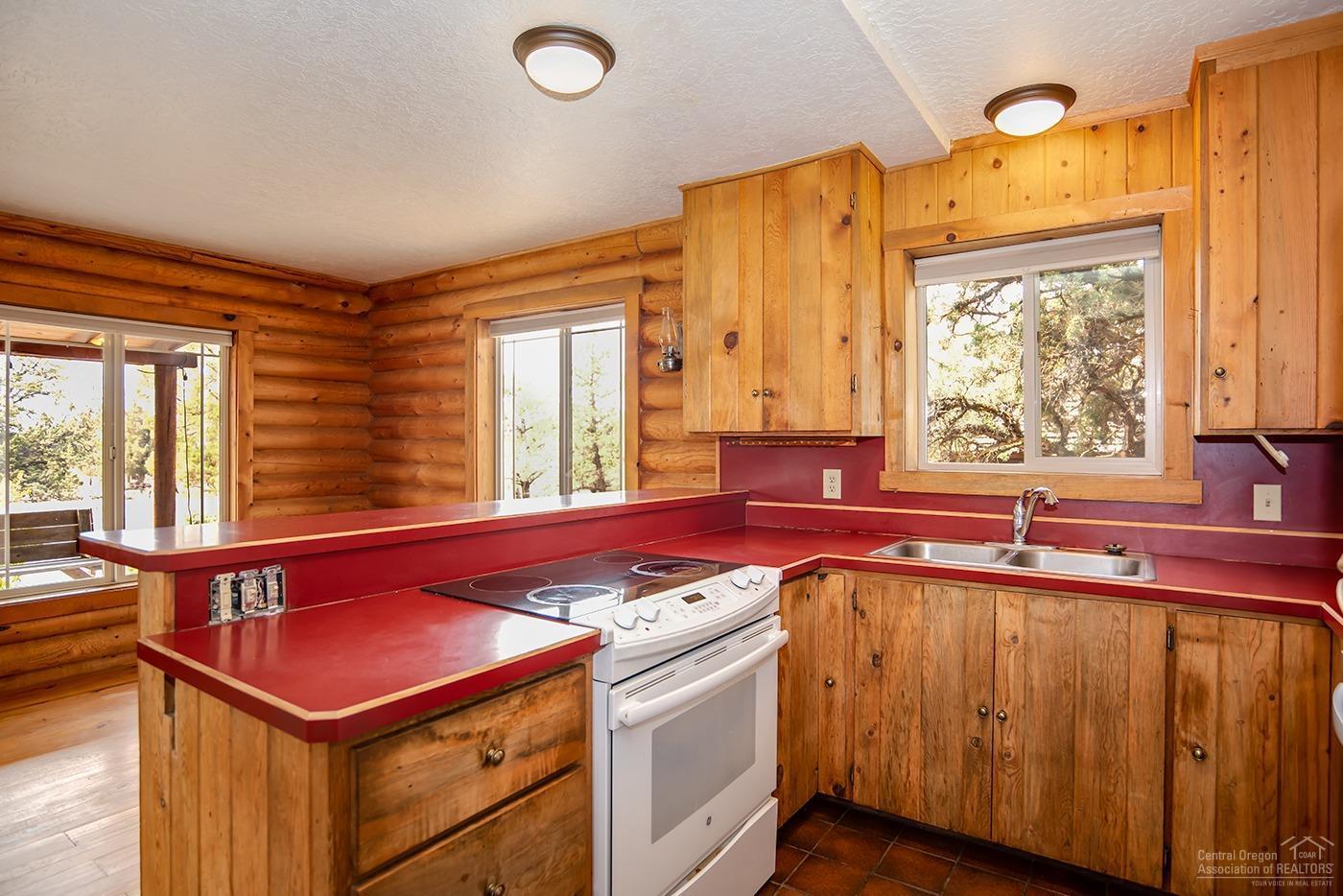 64650 Sylvan Loop Bend, OR 97701 - Photo 4 of 25 Additional Photo