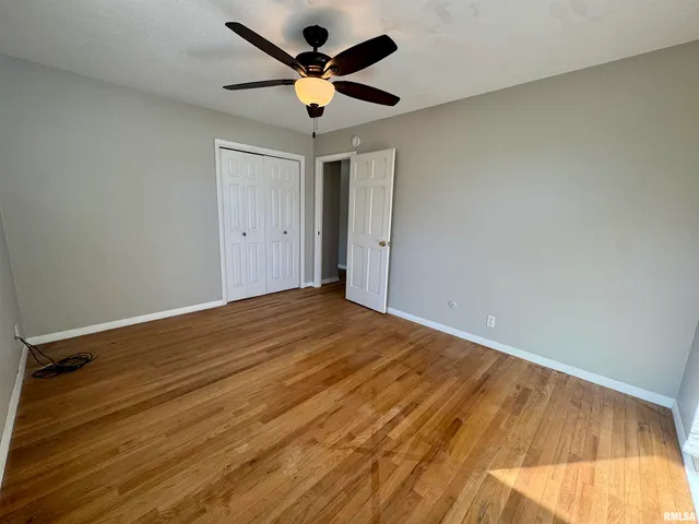 $2,200 | 2207 18th Street, Bettendorf, IA 52722