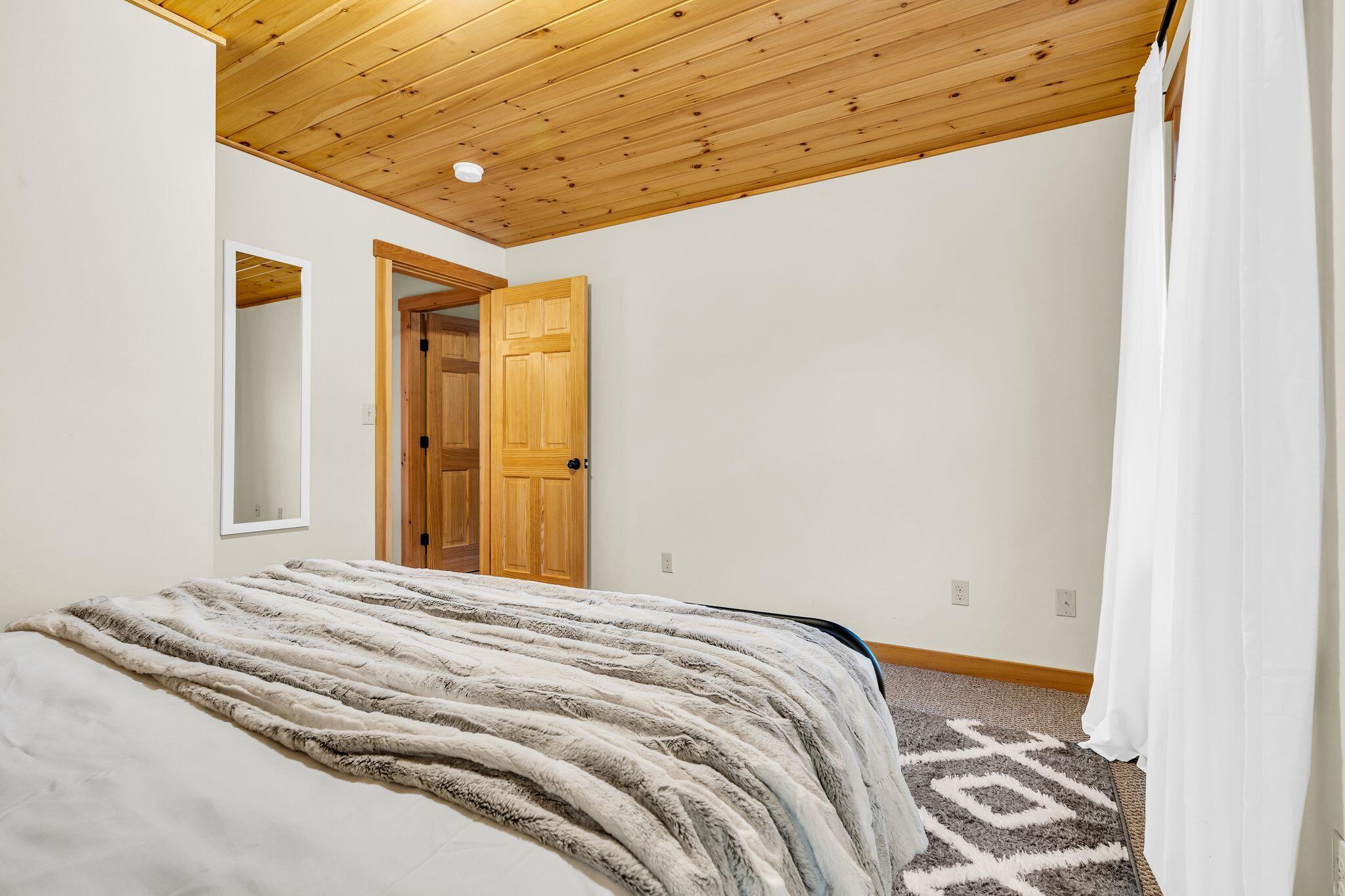 22 Fisher Road Newry, ME 04261 - Photo 29 of 77 41_22FisherRd_Shoot1_9729