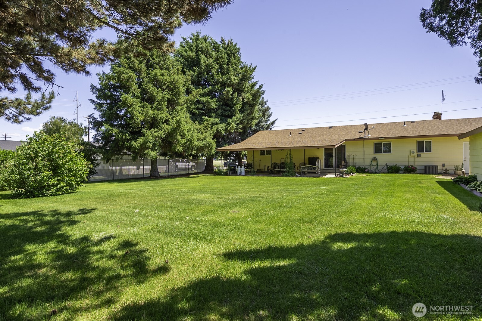 4934 Rd L.9 Northeast Moses Lake, WA 98837 - Photo 10 of 31