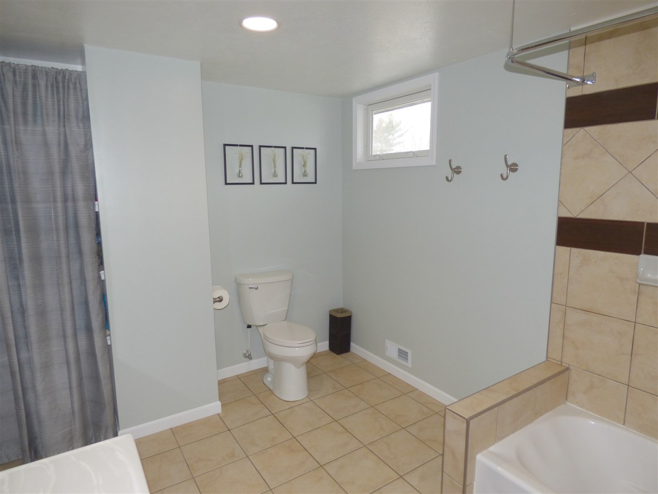 19648 Jackson Road South Bend, IN 46614 - Photo 21 of 32 Gallery Image 21