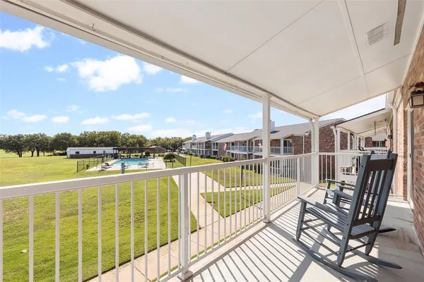 $172,000 | 8511 Westover Court, Unit 217, Granbury, TX 76049