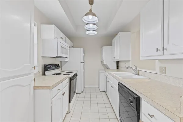$172,000 | 8511 Westover Court, Unit 217, Granbury, TX 76049