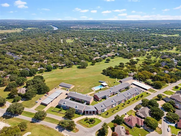 $172,000 | 8511 Westover Court, Unit 217, Granbury, TX 76049