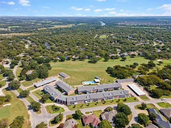 $172,000 | 8511 Westover Court, Unit 217, Granbury, TX 76049