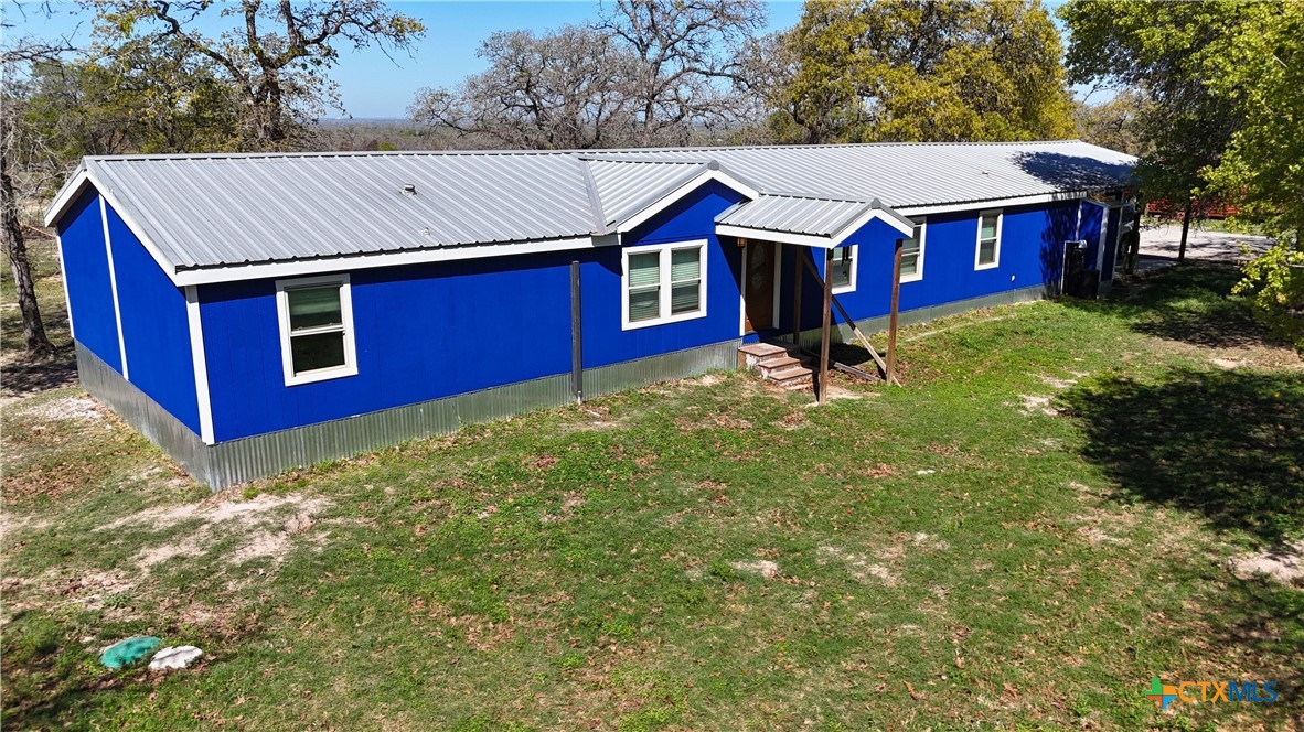 470 Lyon Road Seguin, TX 78155 - Photo 9 of 39