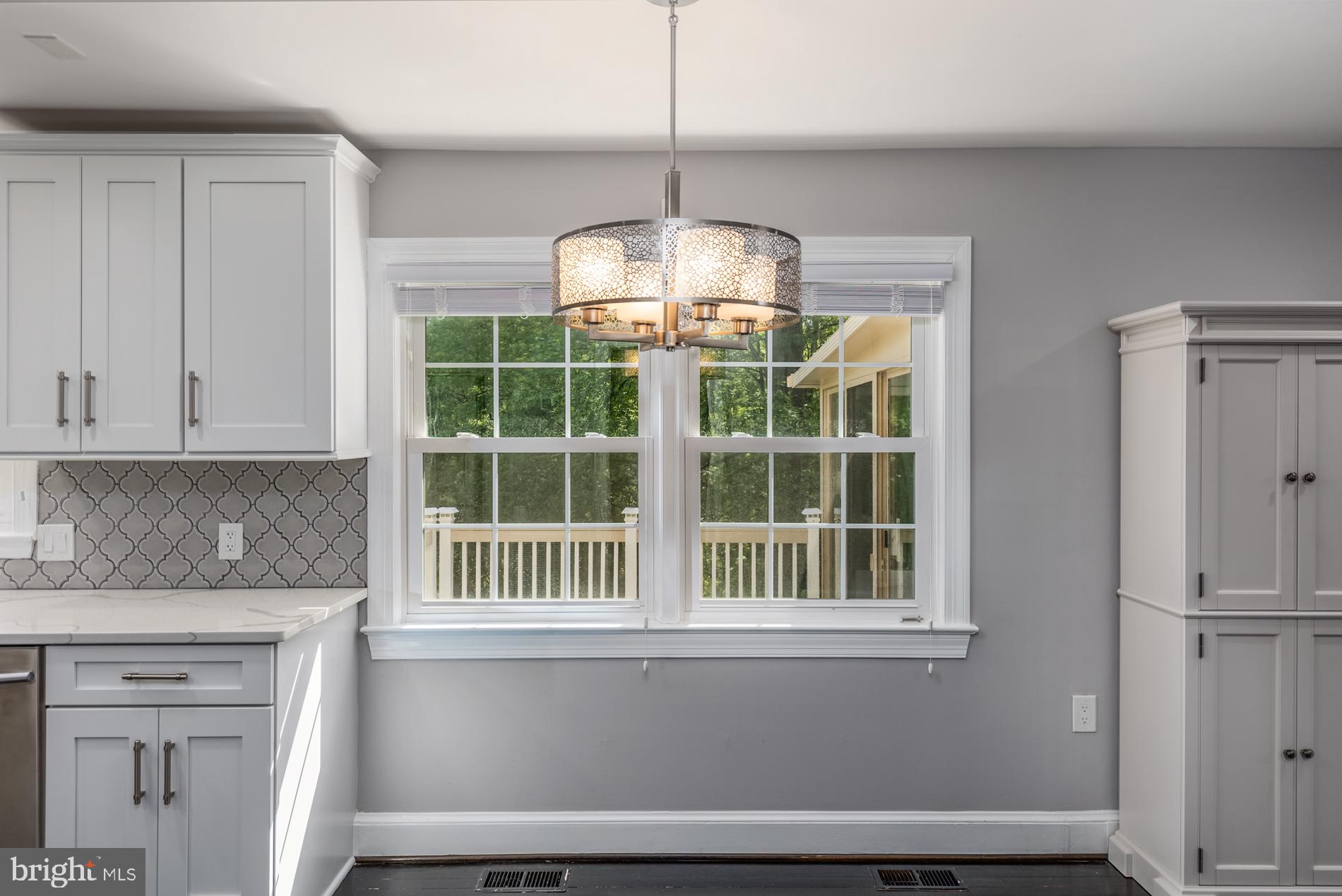 2043 Hunter Mill Road Vienna, VA 22181 - Photo 13 of 54 Gallery Image 13