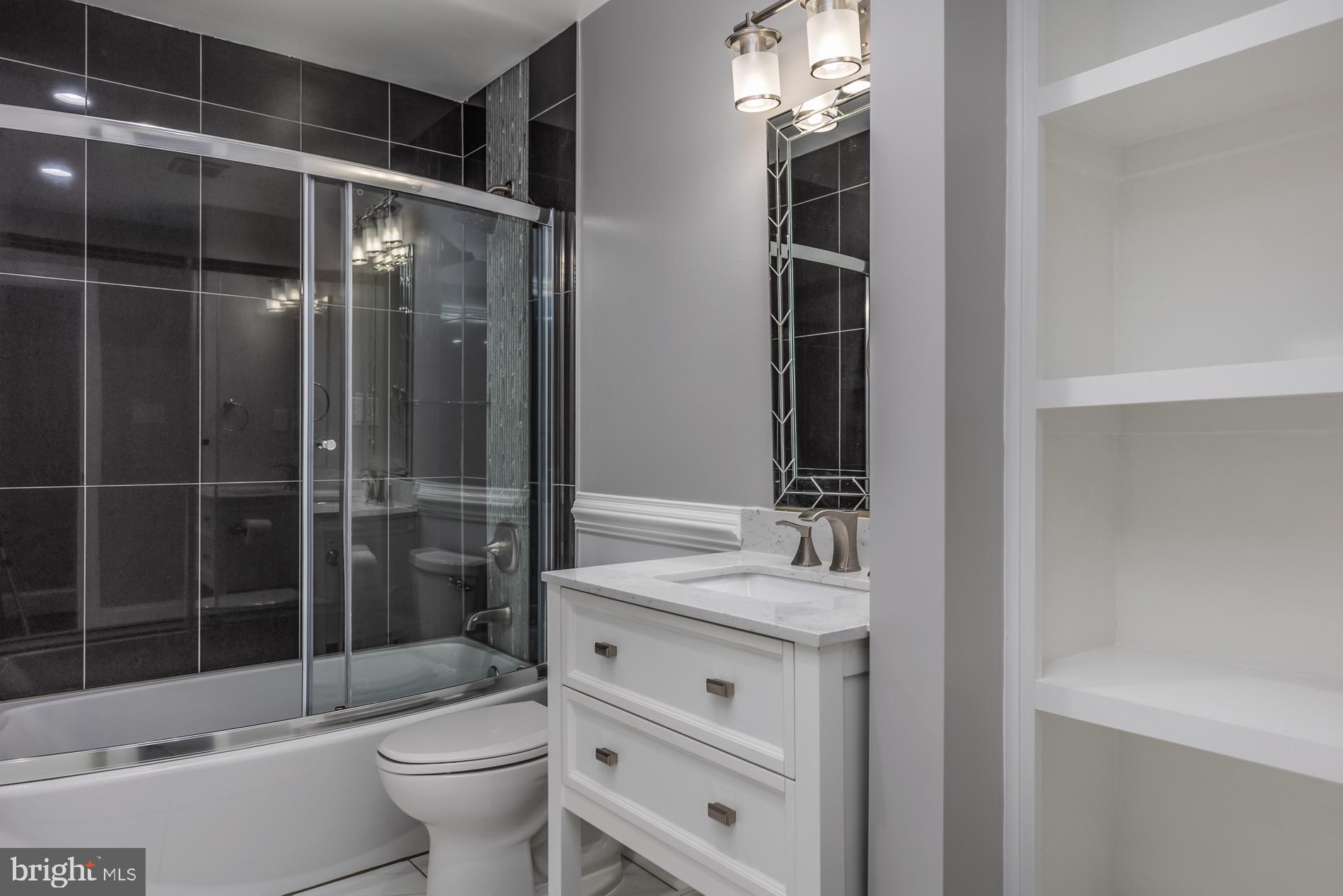 2043 Hunter Mill Road Vienna, VA 22181 - Photo 32 of 54 Gallery Image 32