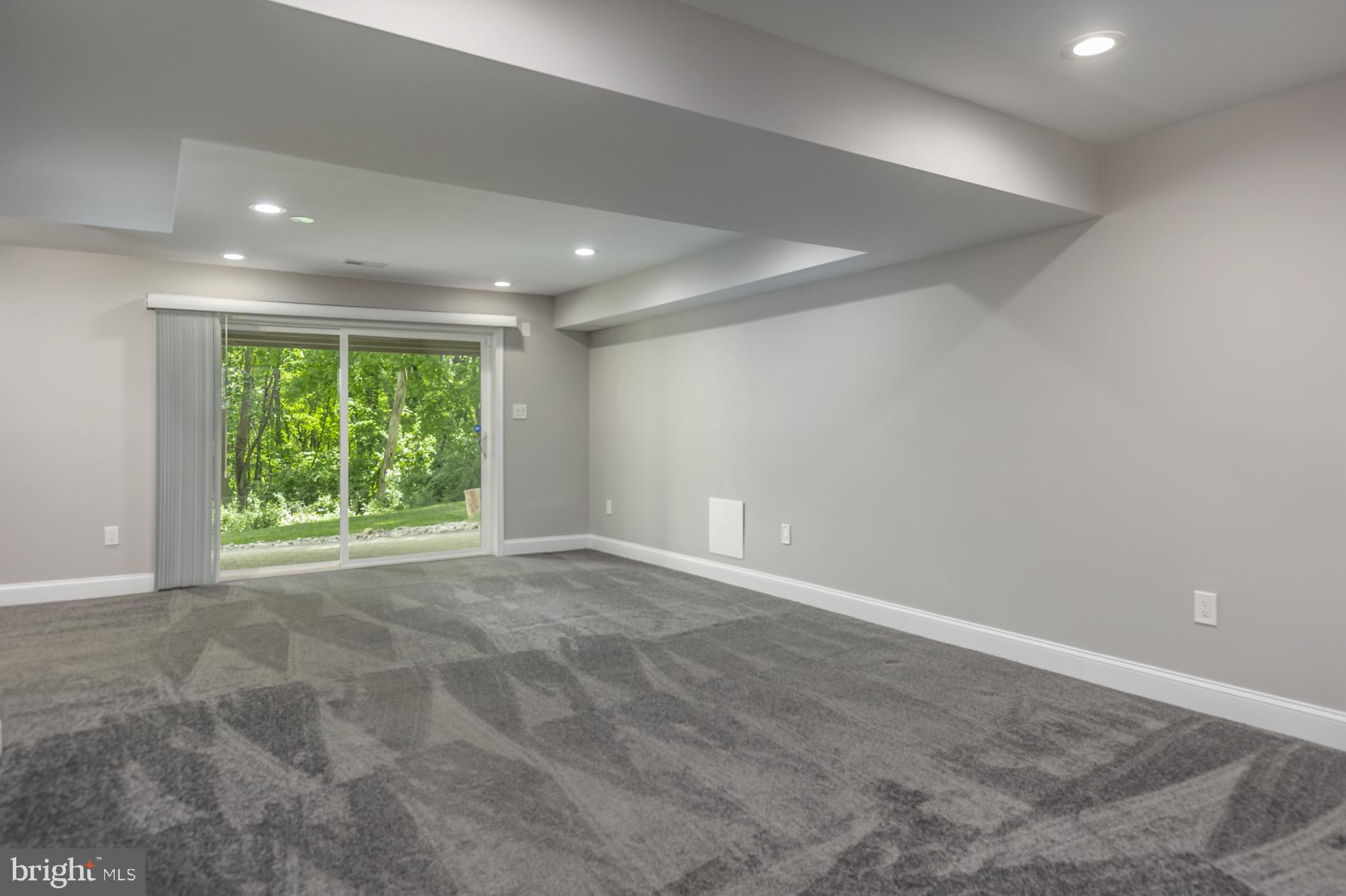 2043 Hunter Mill Road Vienna, VA 22181 - Photo 34 of 54 Gallery Image 34