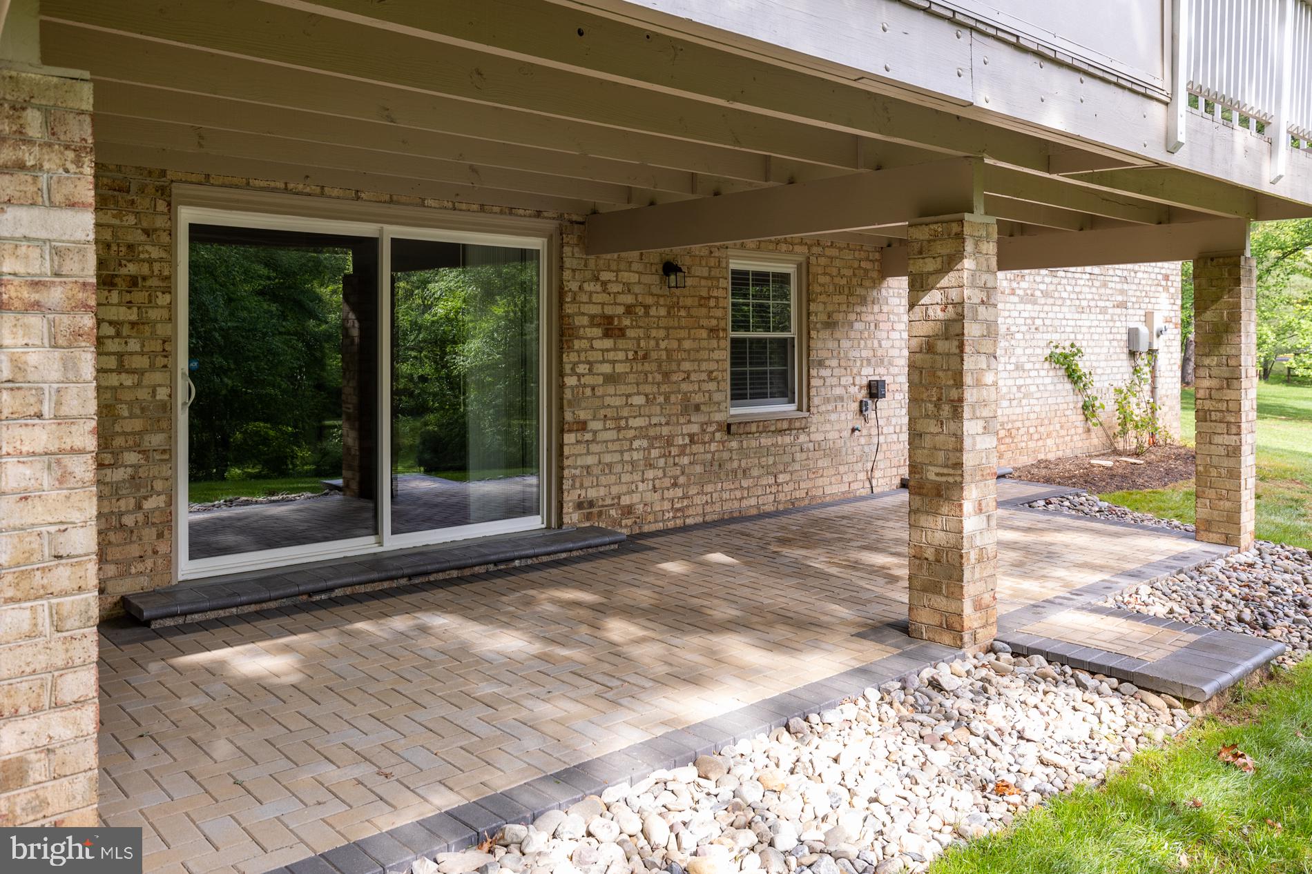 2043 Hunter Mill Road Vienna, VA 22181 - Photo 43 of 54 Gallery Image 43