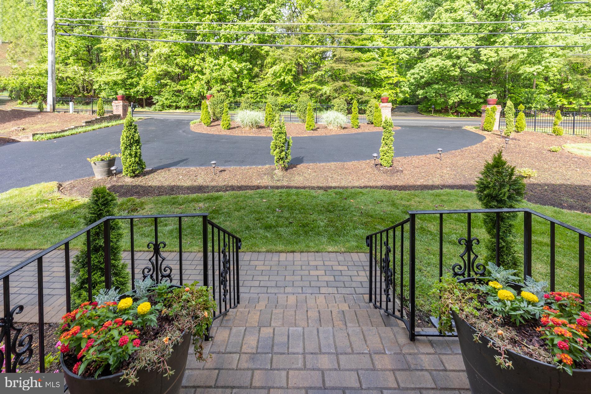 2043 Hunter Mill Road Vienna, VA 22181 - Photo 51 of 54 Gallery Image 51