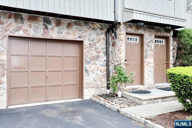 290 Hamilton Place, Unit 4 Hackensack, NJ 07601 - Photo 3 of 50 a view of a front door of house